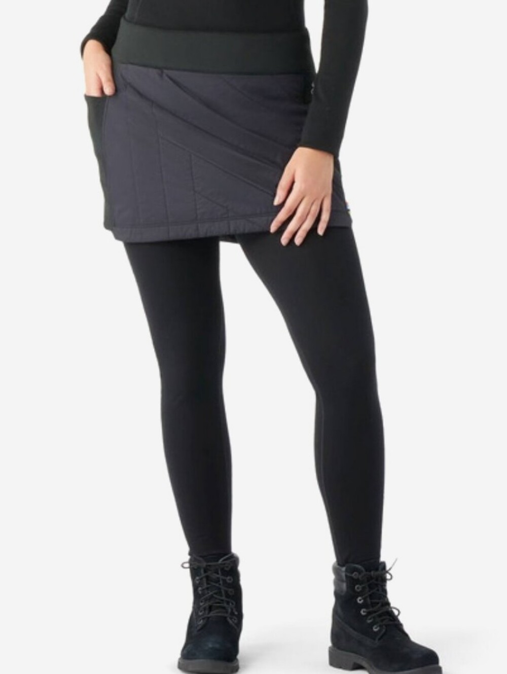 NWT Smartwool Quilted Black Mini Skirt. Black. Merino Wool Blend. Size L.